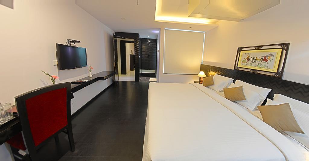 Hotel Gokulam Park Chennai Exterior foto