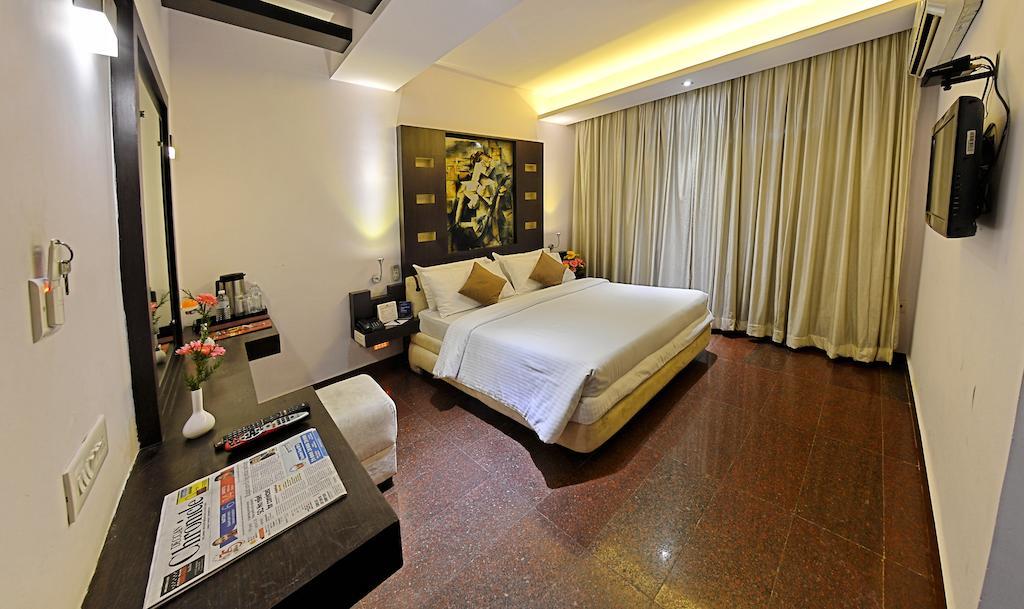 Hotel Gokulam Park Chennai Exterior foto