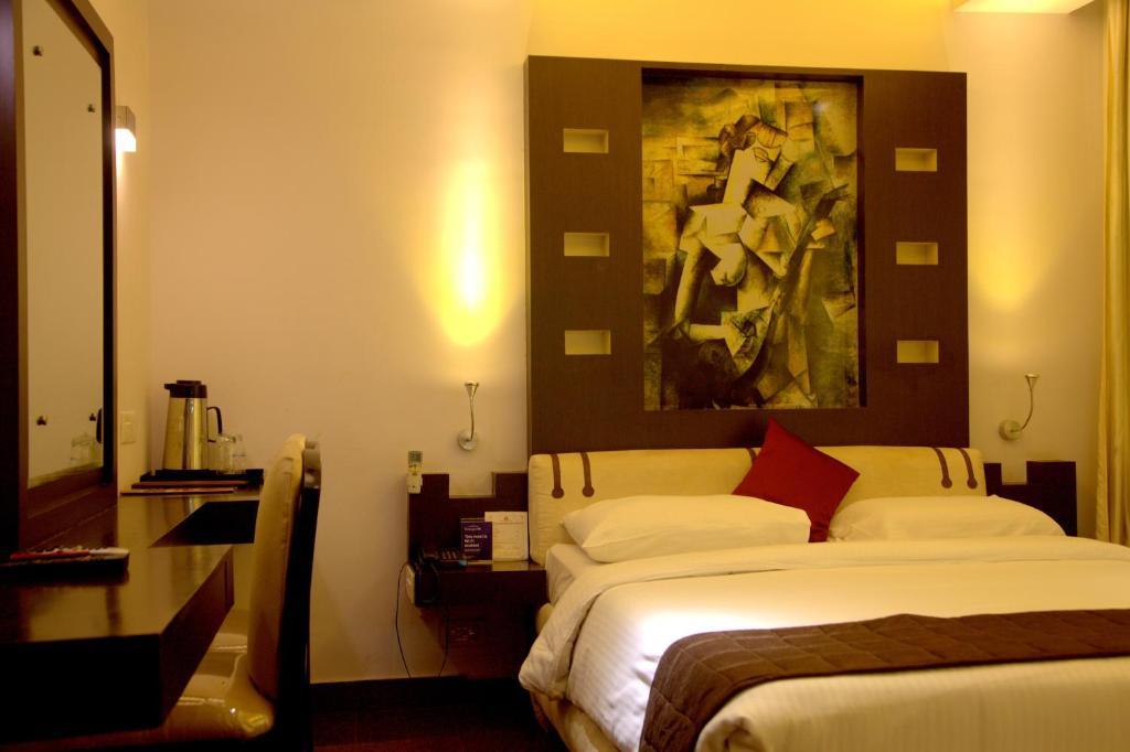 Hotel Gokulam Park Chennai Exterior foto