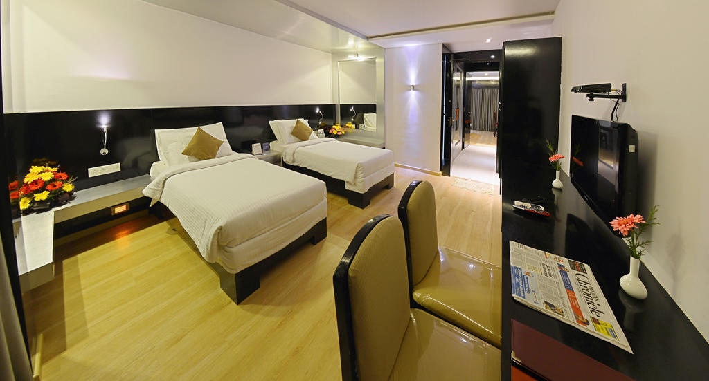 Hotel Gokulam Park Chennai Exterior foto