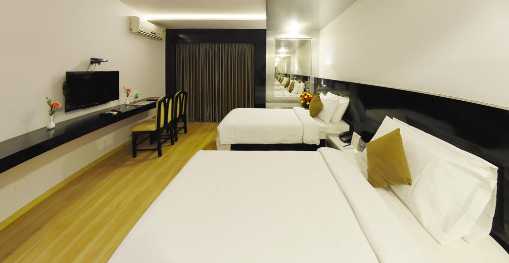 Hotel Gokulam Park Chennai Exterior foto