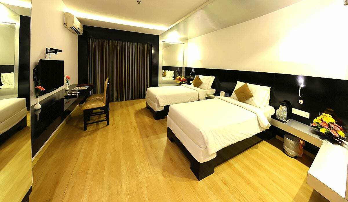 Hotel Gokulam Park Chennai Exterior foto